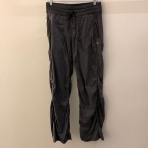 lululemon athletica Pants - Lululemon gray unlined studio pant, sz 8, 68369 lululemon athletica Pants - Lululemon gray unlined studio pant, sz 8, 68369